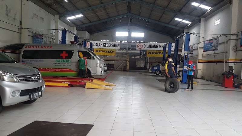Bengkel Miswan: Jantung Berdetak Kendaraan Cilacap